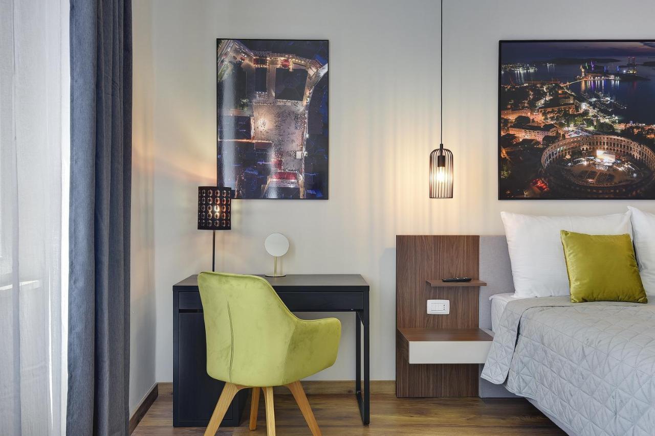 Apartment D&a Luxury With Free Parking