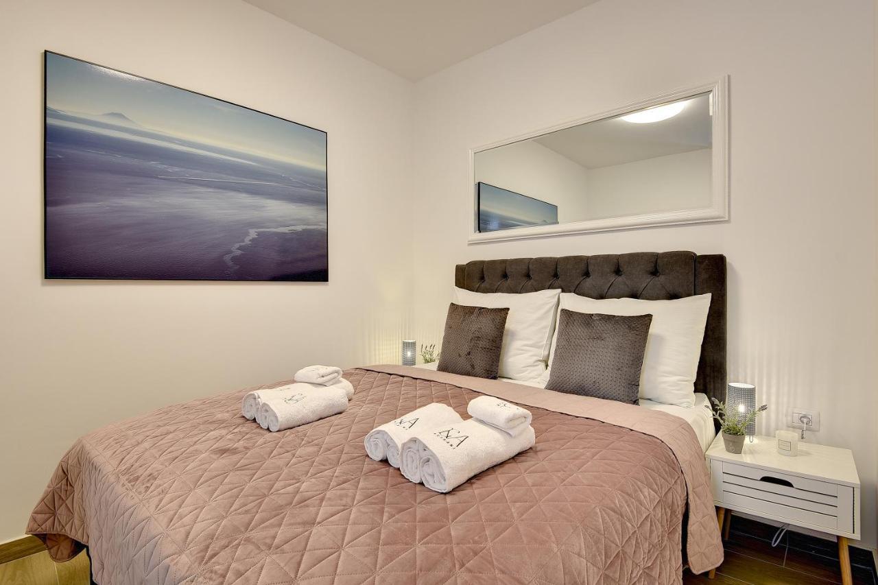 D&a Luxury With Free Parking Apartment Pula